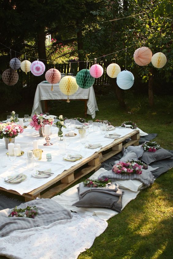 Organiser une garden party romantique