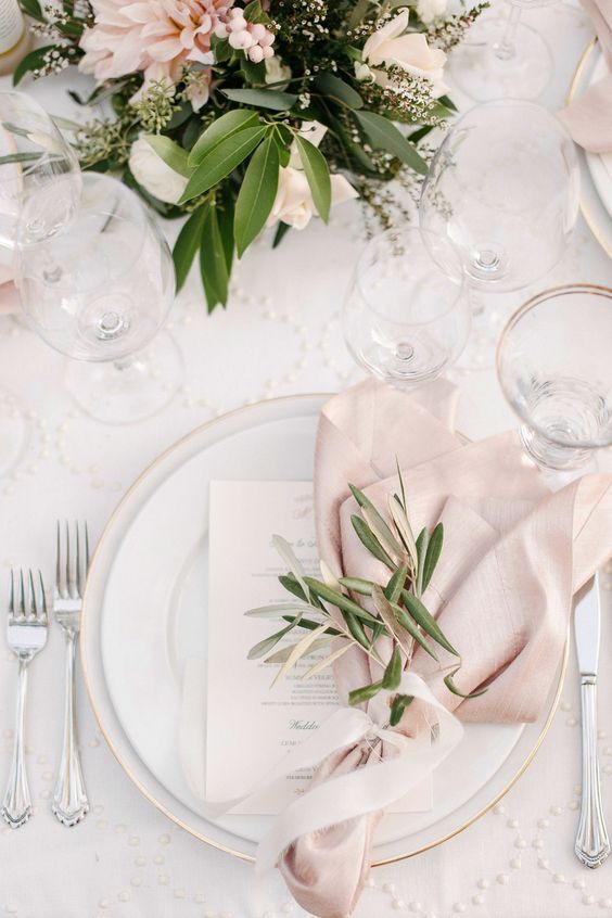 Une déco de table Saint Valentin naturelle