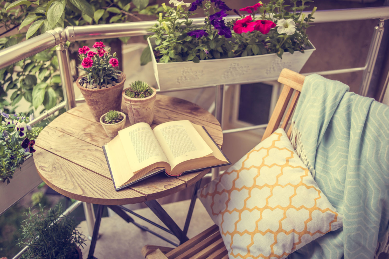 Déco petit balcon : 5 conseils pour l’optimiser