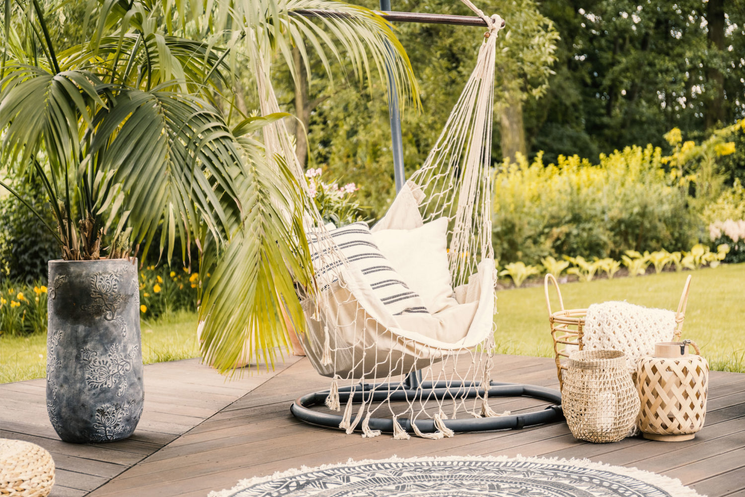 Rénovation terrasse : 4 astuces pour la rendre comme neuve